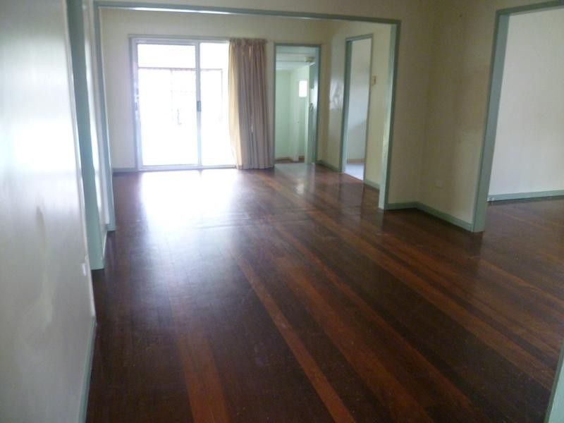 12 Agincourt Street, Grange QLD 4051