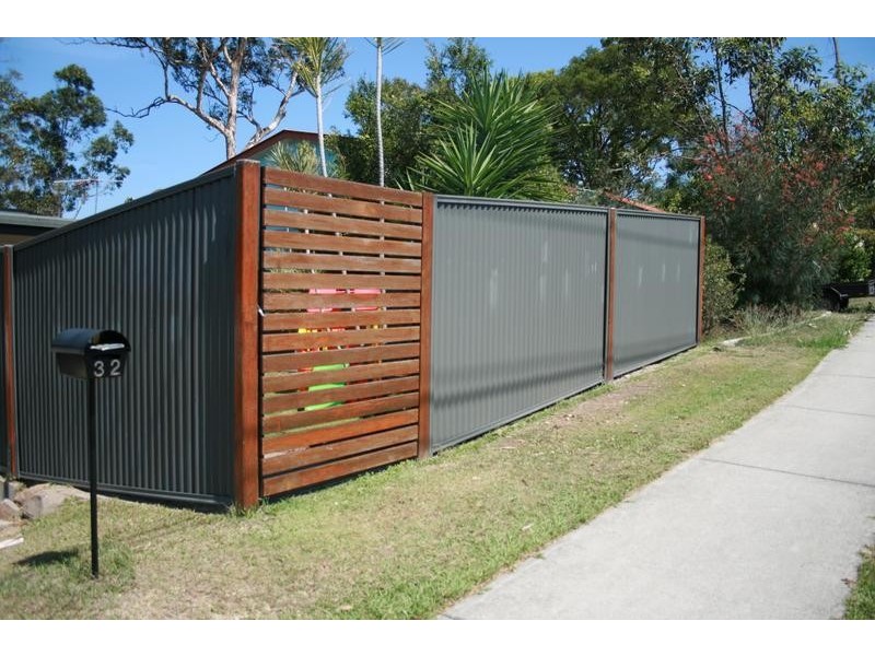 32 Hutton Road, Ferny Hills QLD 4055