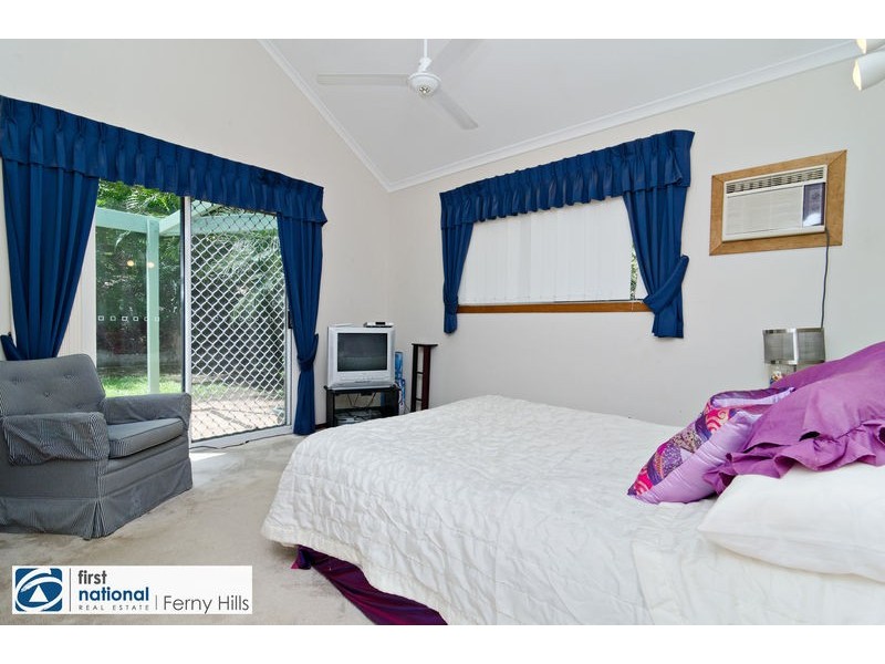 9 Yeerinbool Court, Arana Hills QLD 4054