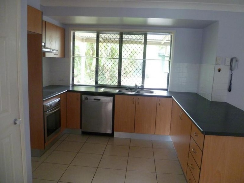 7 Roundelay Court, Eatons Hill QLD 4037