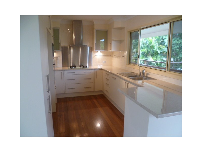 18 Narellan Street, Arana Hills QLD 4054