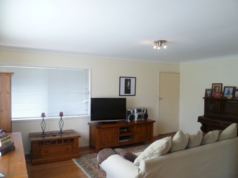 18 Narellan Street, Arana Hills QLD 4054