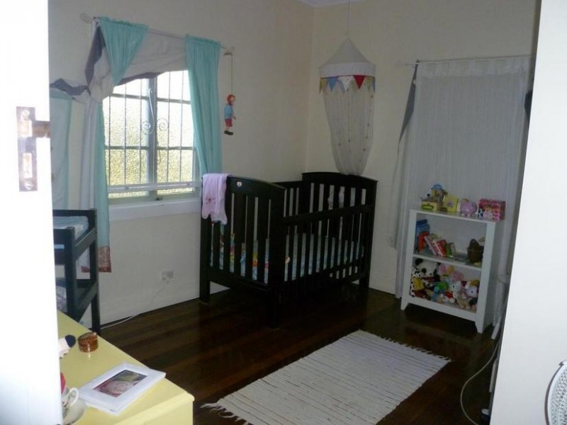 22 Station View Street, Mitchelton QLD 4053