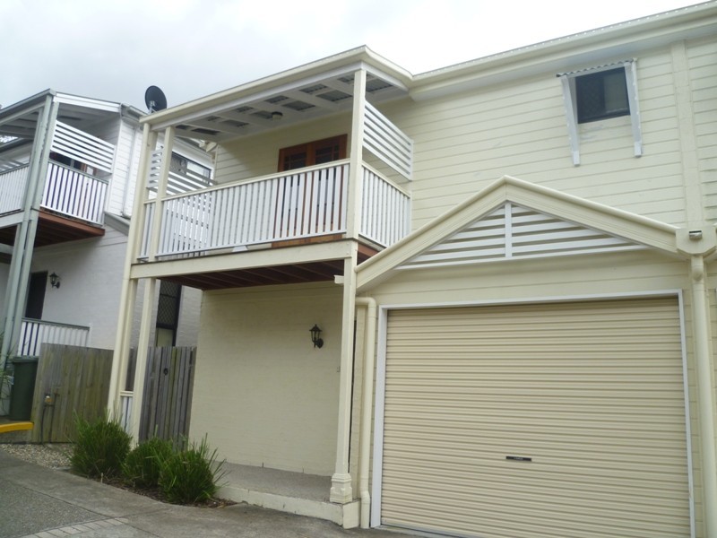 4/15 Camborne Street, Alderley QLD 4051