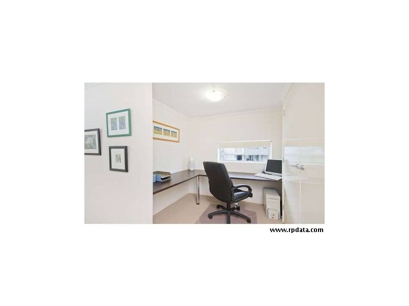 Indooroopilly QLD 4068
