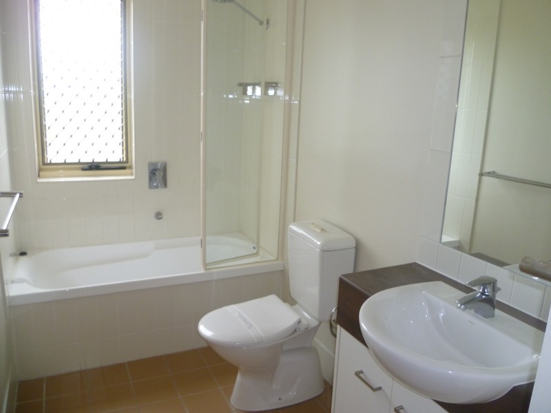 21/22 Riverview Tce, Indooroopilly QLD 4068