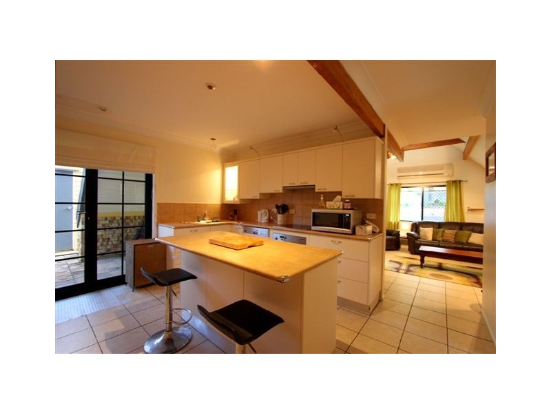 50 Corrofin St, Ferny Grove QLD 4055