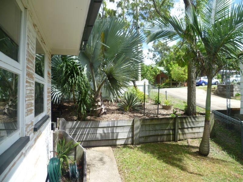 8 Park Road, Arana Hills QLD 4054