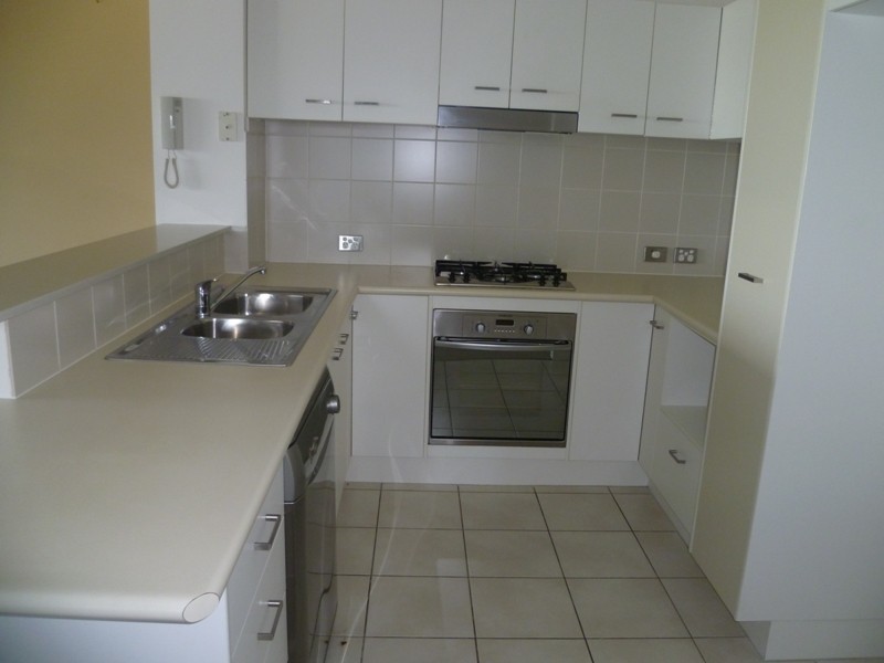 14/22 Riverview Tce, Indooroopilly QLD 4068