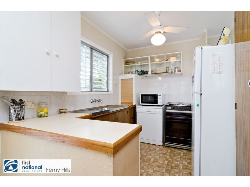 16 Conlo Crescent, Ferny Hills QLD 4055