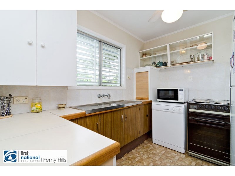 16 Conlo Crescent, Ferny Hills QLD 4055