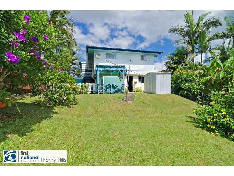 16 Conlo Crescent, Ferny Hills QLD 4055