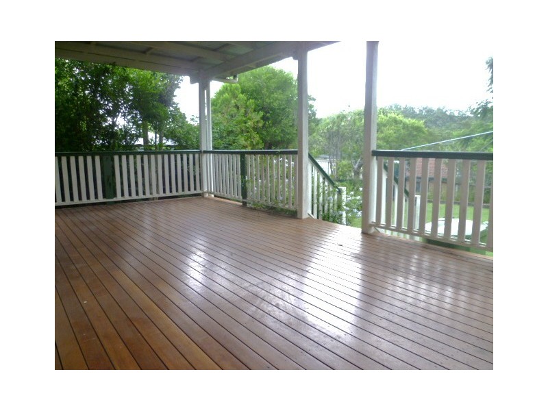 6 Pindari Avenue, Ferny Hills QLD 4055