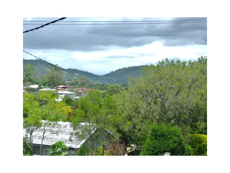 6 Pindari Avenue, Ferny Hills QLD 4055