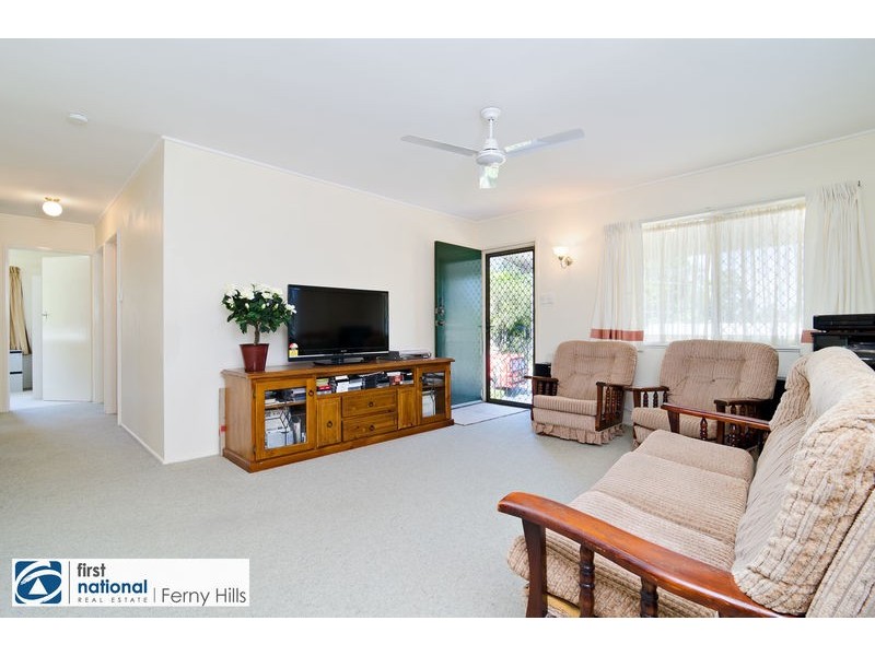 16 Burloo Crescent, Ferny Hills QLD 4055