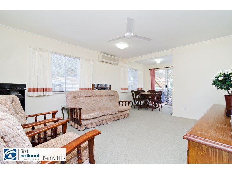 16 Burloo Crescent, Ferny Hills QLD 4055