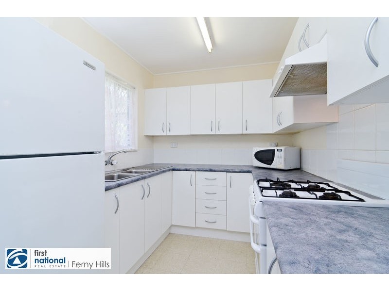 16 Burloo Crescent, Ferny Hills QLD 4055