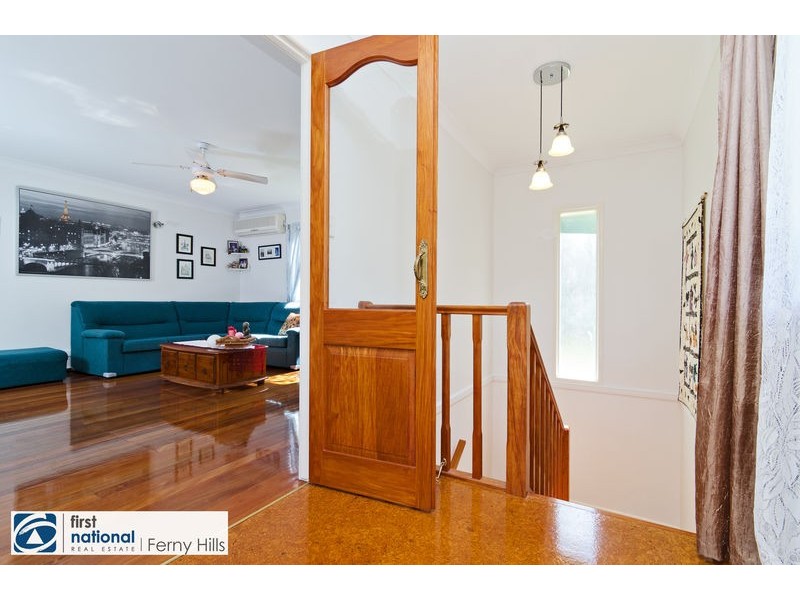 13 Wingara Grove, Ferny Hills QLD 4055