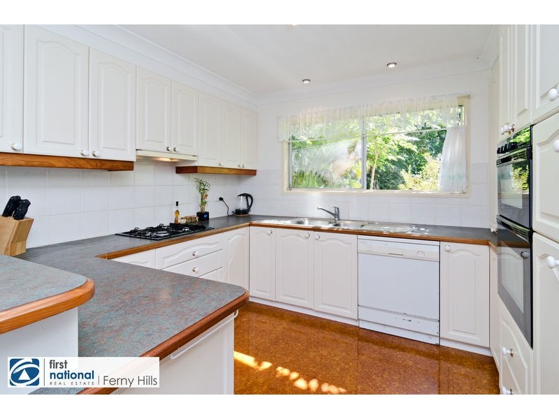 13 Wingara Grove, Ferny Hills QLD 4055