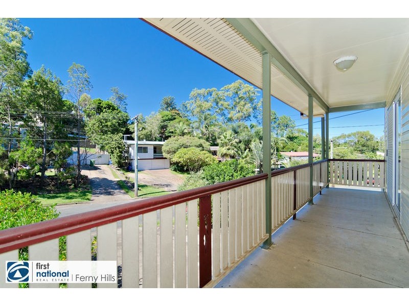 13 Wingara Grove, Ferny Hills QLD 4055