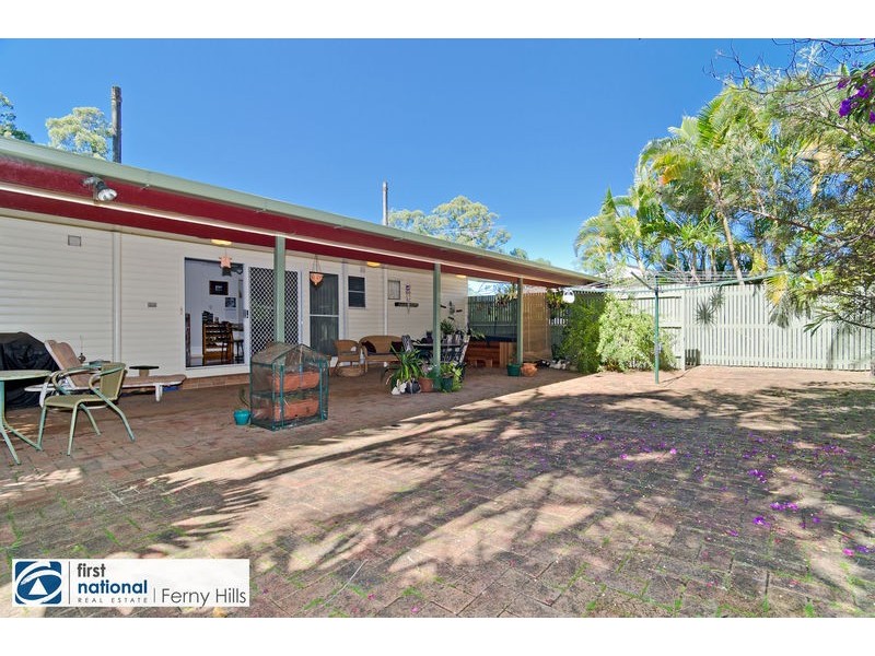 13 Wingara Grove, Ferny Hills QLD 4055