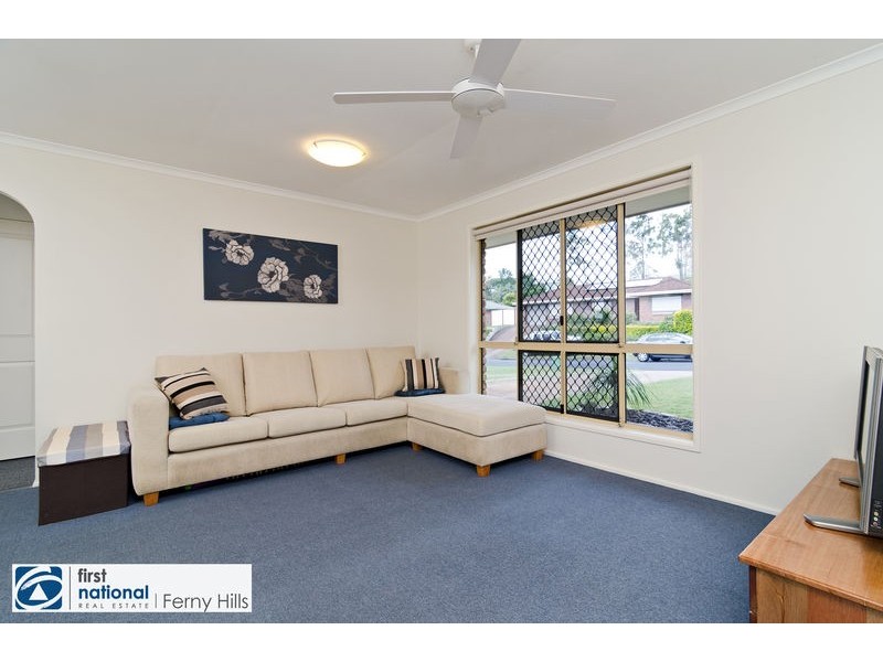 33 Tetragona Drive, Arana Hills QLD 4054