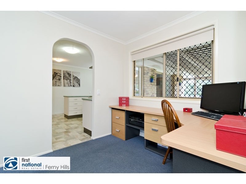 33 Tetragona Drive, Arana Hills QLD 4054