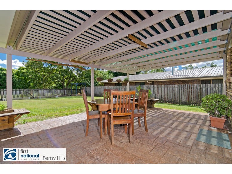 33 Tetragona Drive, Arana Hills QLD 4054