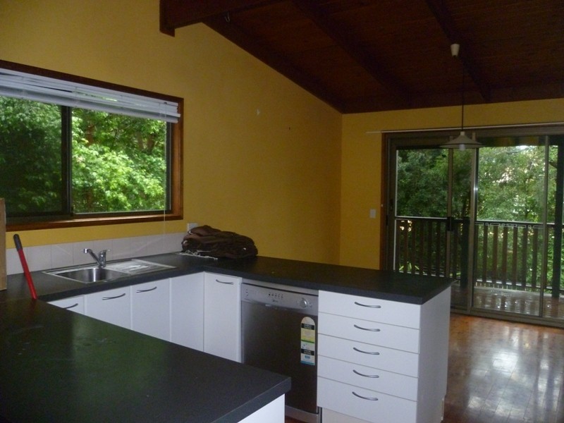 329 Dawson Parade, Arana Hills QLD 4054