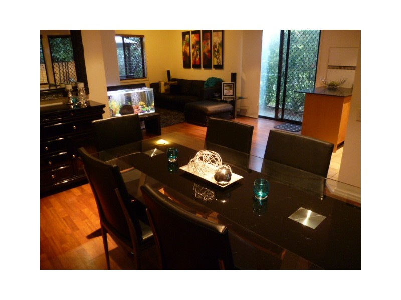 6/14 Surrey Street, Nundah QLD 4012