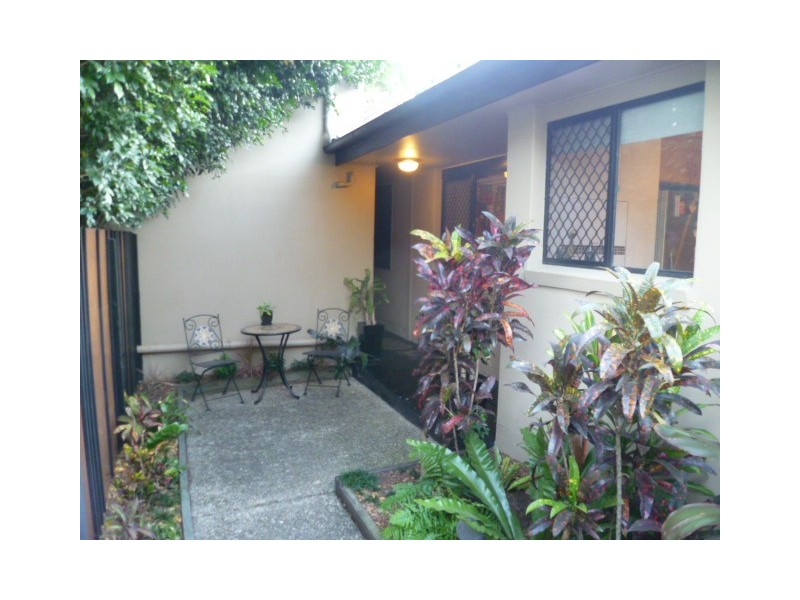 6/14 Surrey Street, Nundah QLD 4012