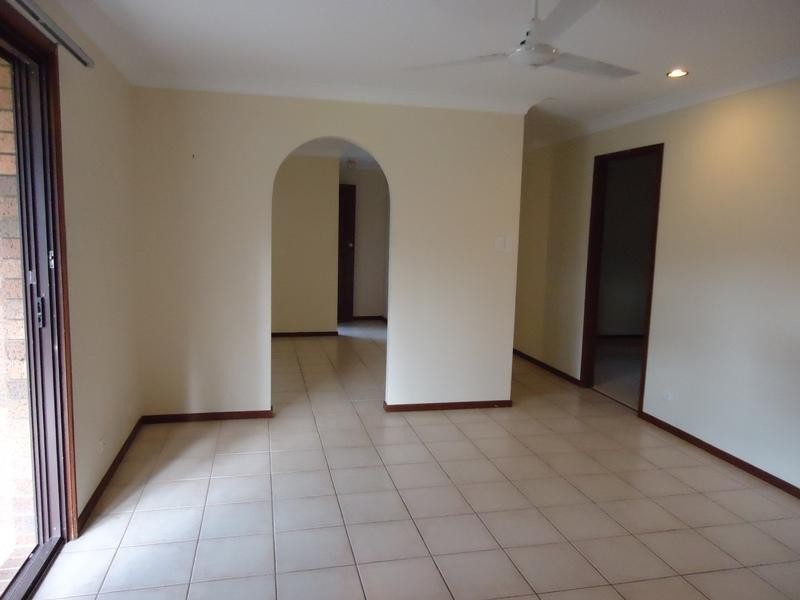 8 Pegasus Street, Eatons Hill QLD 4037