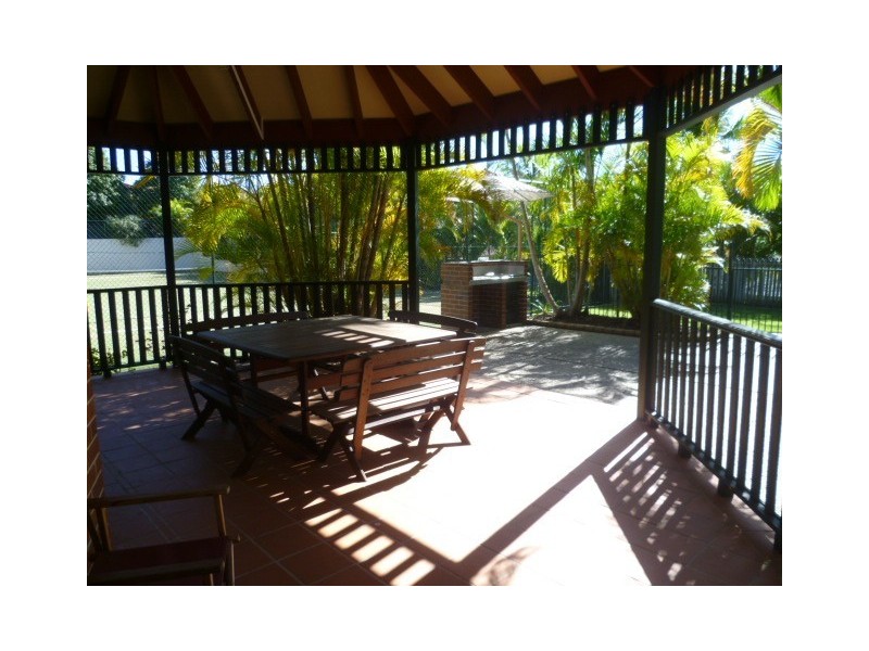 9/8 Pepper Road, Everton Hills QLD 4053