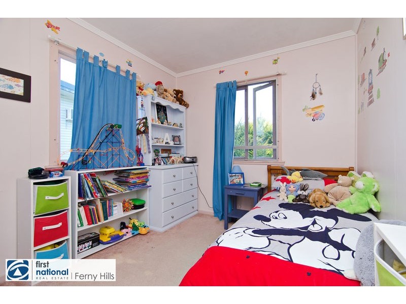 12 Burril Crescent, Ferny Hills QLD 4055