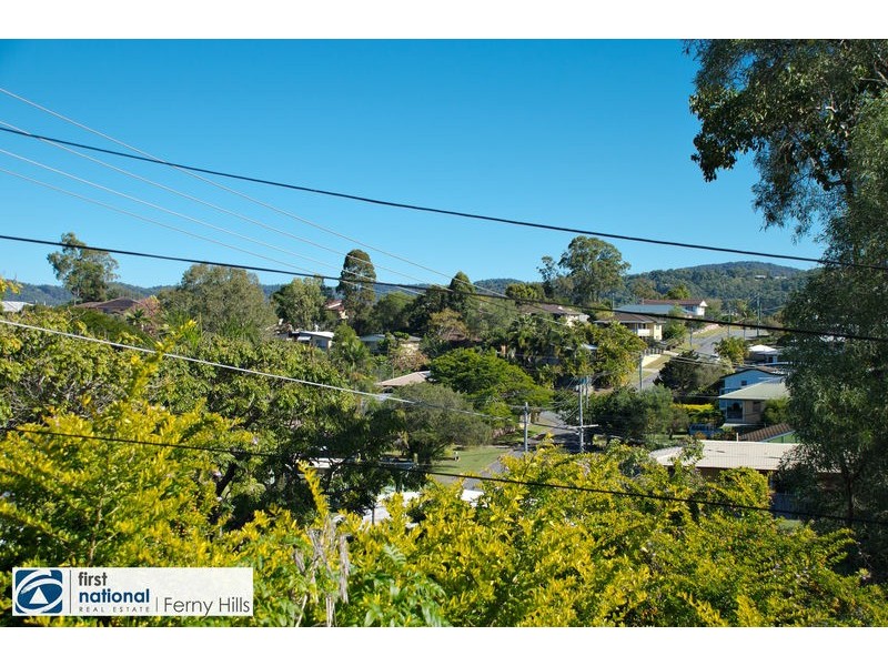 12 Burril Crescent, Ferny Hills QLD 4055