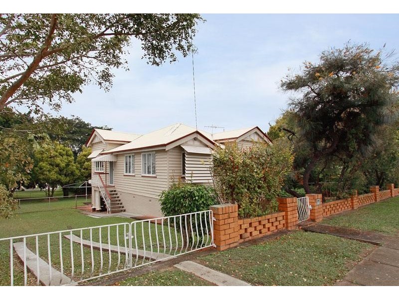 52 Richmond Street, Gordon Park QLD 4031