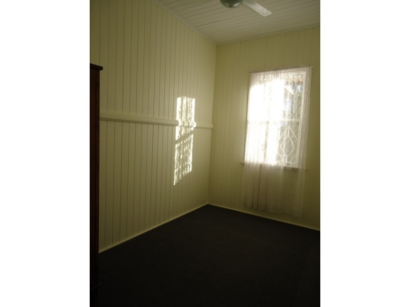 9 Blaze Lane, Ferny Hills QLD 4055