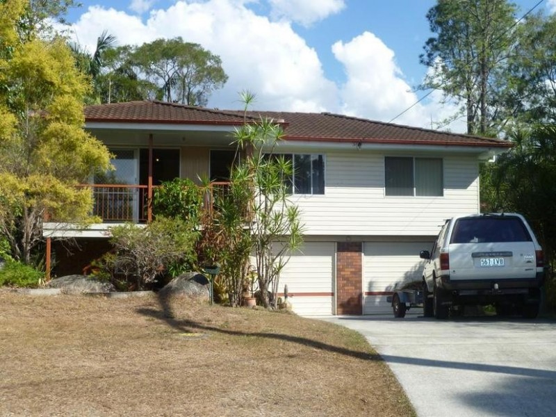 6 Tulla Court, Ferny Hills QLD 4055