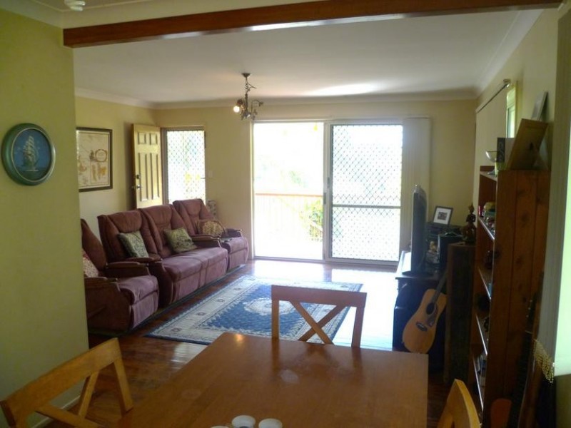 6 Tulla Court, Ferny Hills QLD 4055