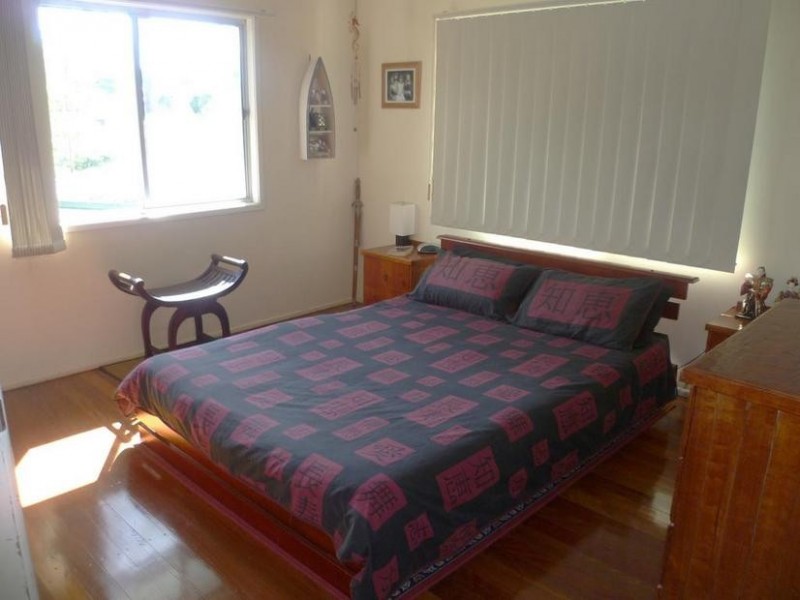 6 Tulla Court, Ferny Hills QLD 4055