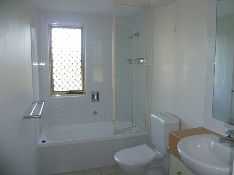 9/22 Riverview Terrace, Indooroopilly QLD 4068
