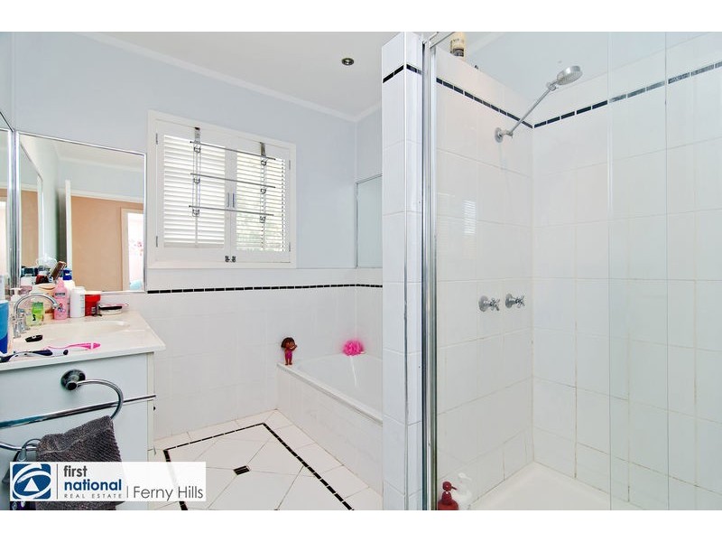 36 Silvertop Street, Keperra QLD 4054