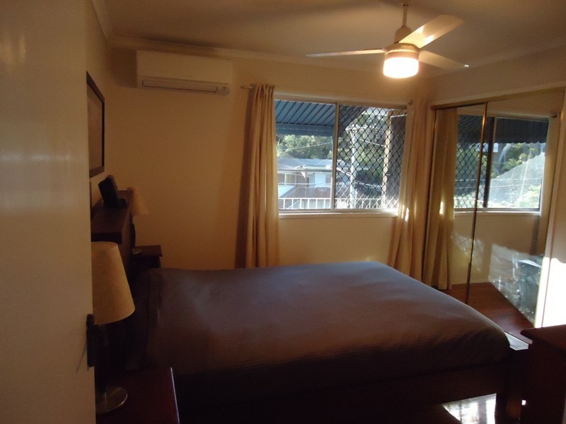 15 Yeerinbool Court, Arana Hills QLD 4054