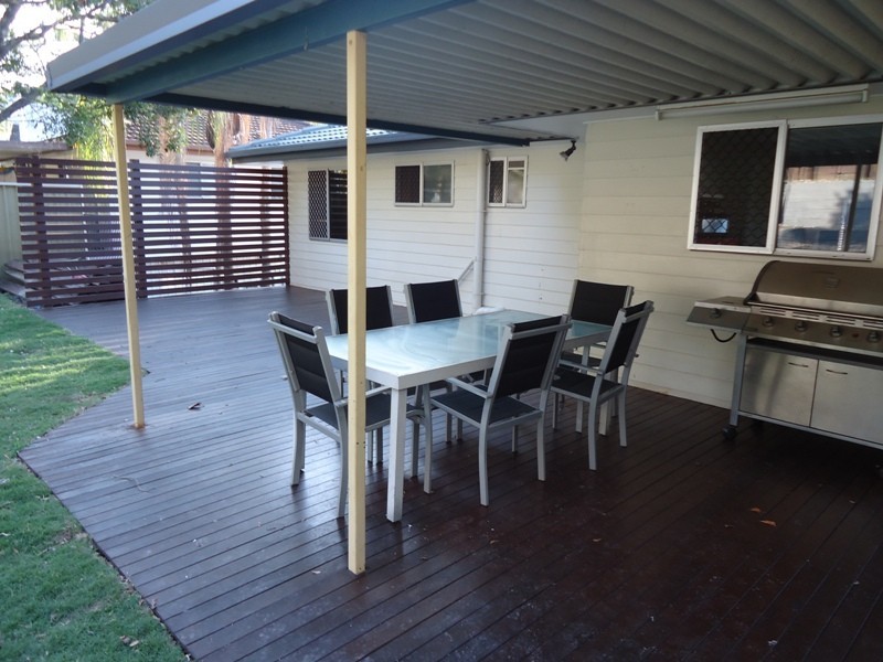 15 Yeerinbool Court, Arana Hills QLD 4054