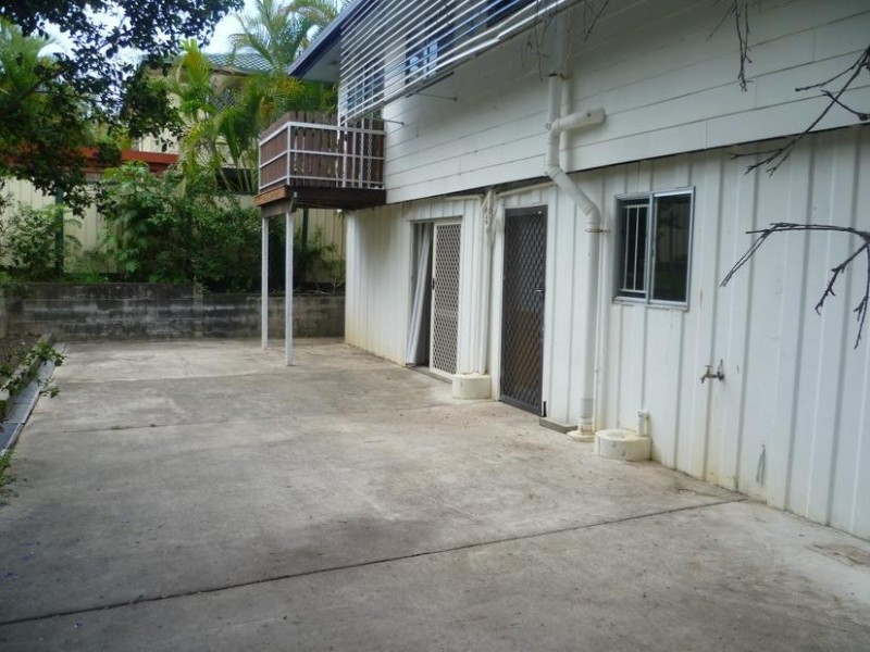 4 Ferny Way, Ferny Hills QLD 4055