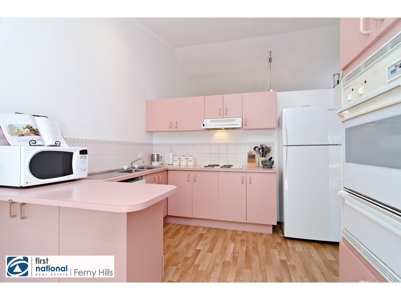 8/85 View Crescent, Arana Hills QLD 4054