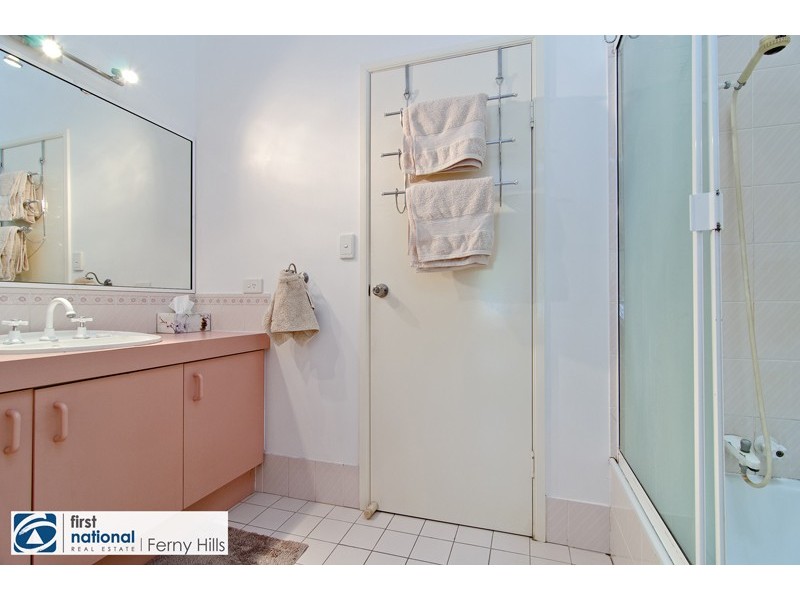 8/85 View Crescent, Arana Hills QLD 4054