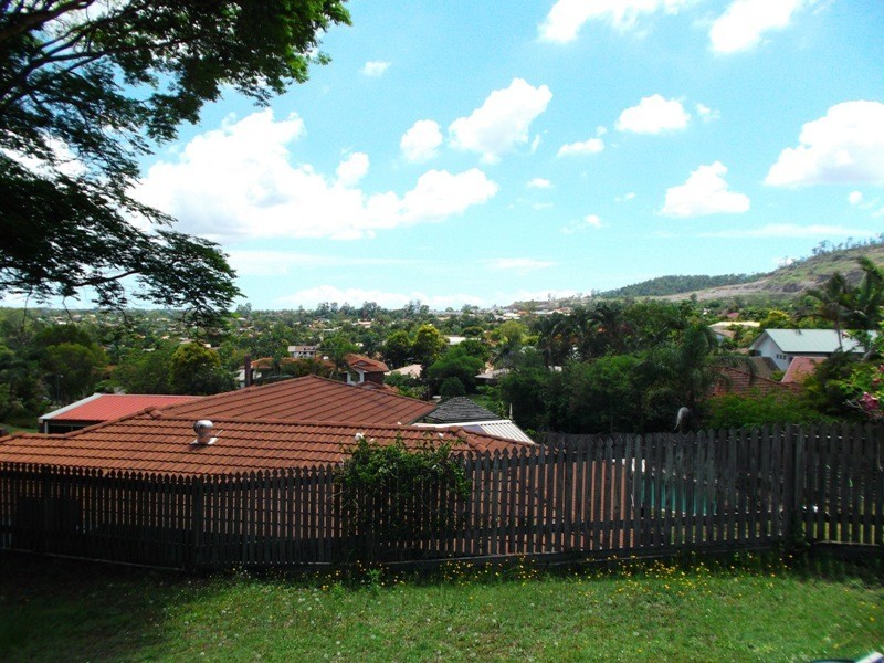 65 Balvenie Street, Keperra QLD 4054