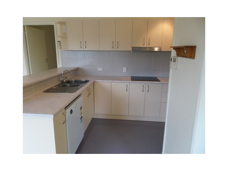 6 Allara Cres, Ferny Hills QLD 4055