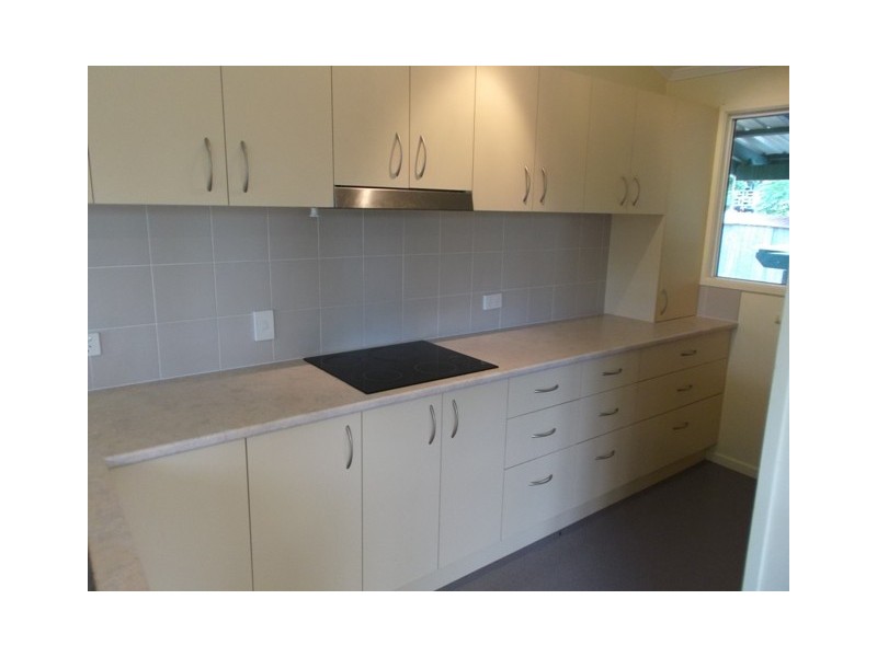 6 Allara Cres, Ferny Hills QLD 4055